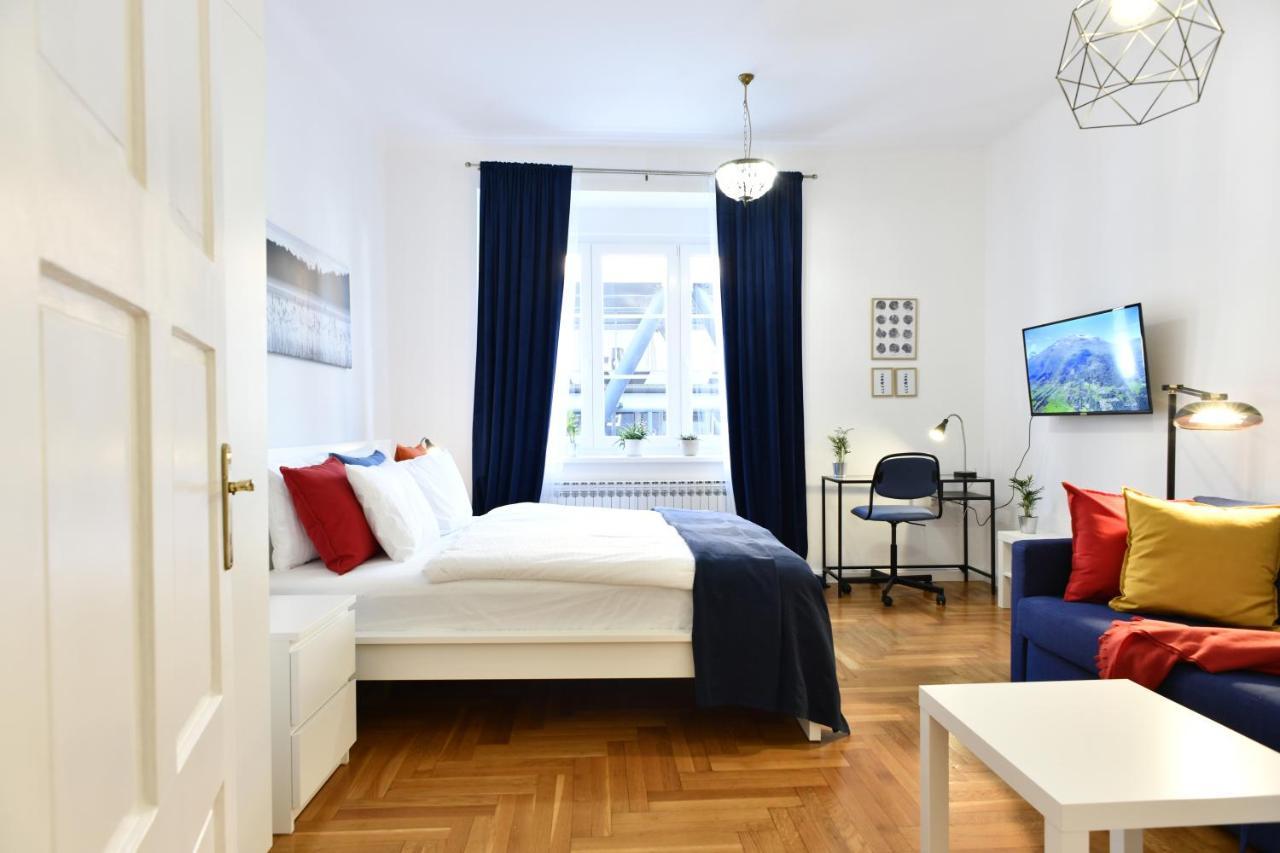 Apartment Elara ซาเกร็บ ภายนอก รูปภาพ